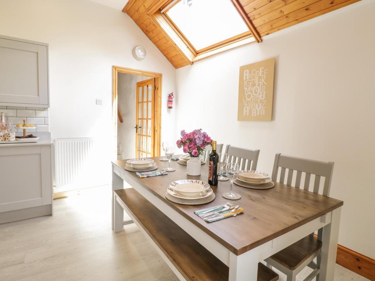 Cyffdy Cottage - Tegid バラ エクステリア 写真